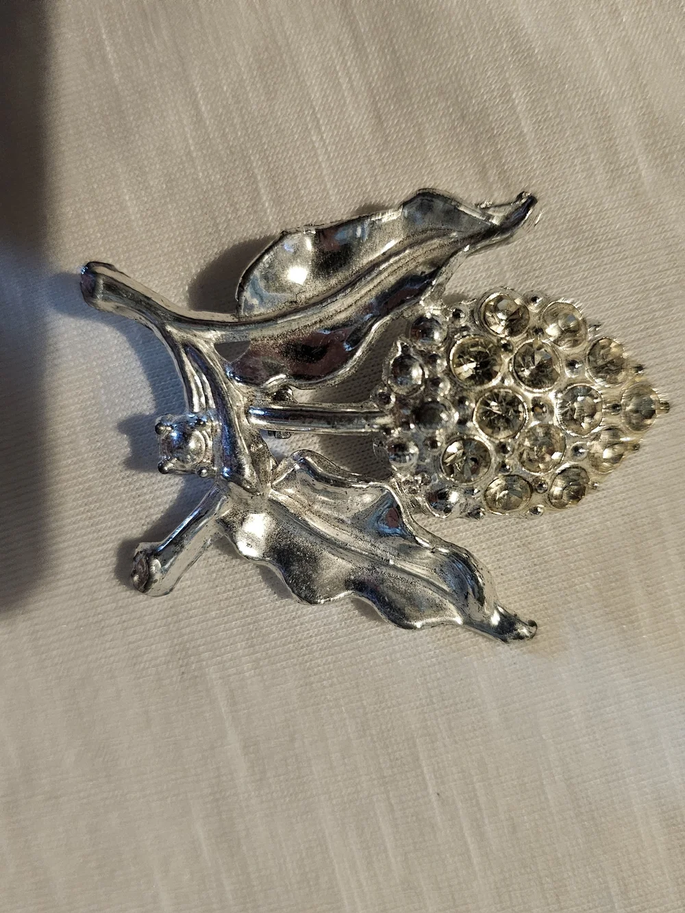 Vintage Silver Crystal Floral Brooch - Silver Sparkle